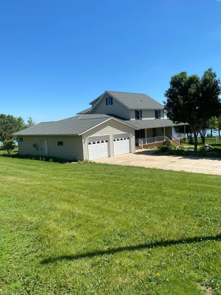 1638 221st Street Garvin MN 56132