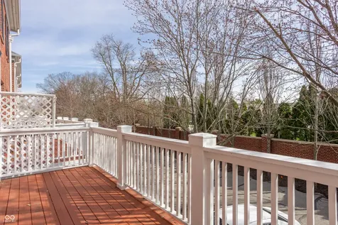8183 Heyward Drive Indianapolis IN 46250
