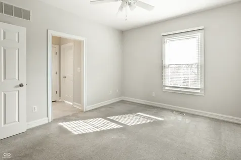8183 Heyward Drive Indianapolis IN 46250