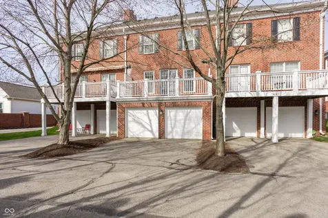 8183 Heyward Drive Indianapolis IN 46250