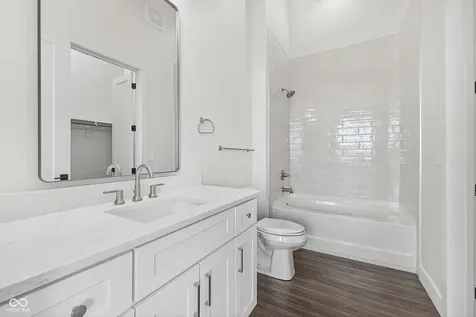 1155 S Rangeline Road Carmel IN 46032