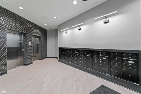 1155 S Rangeline Road Carmel IN 46032