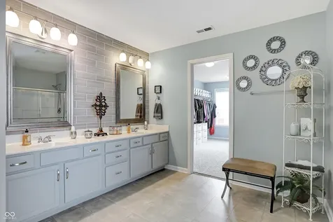 6791 W Winding Bend Mccordsville IN 46055