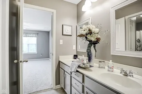 6791 W Winding Bend Mccordsville IN 46055
