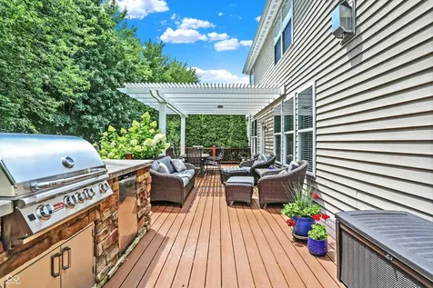 6791 W Winding Bend Mccordsville IN 46055