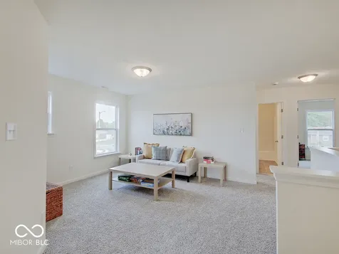3923 Windstar Way Columbus IN 47203