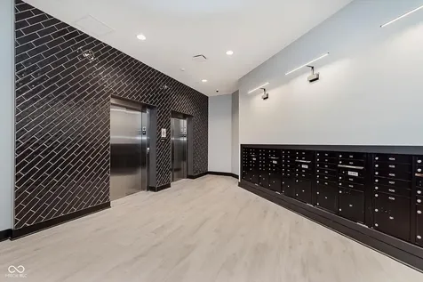 1155 S Rangeline Road Carmel IN 46032