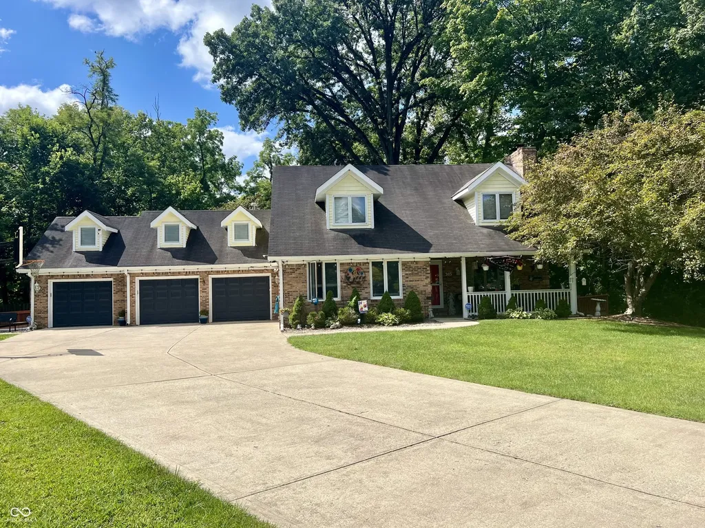 303 Wellington Overlook Noblesville IN 46060