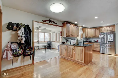 303 Wellington Overlook Noblesville IN 46060