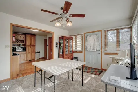 303 Wellington Overlook Noblesville IN 46060