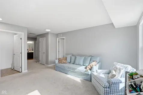 12116 Westmorland Drive Fishers IN 46037
