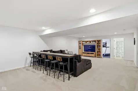 12116 Westmorland Drive Fishers IN 46037