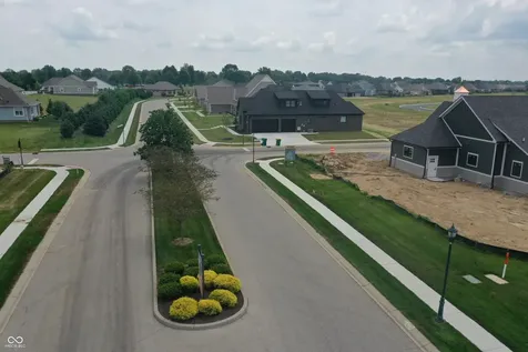 800 Beechtree Lane Franklin IN 46131