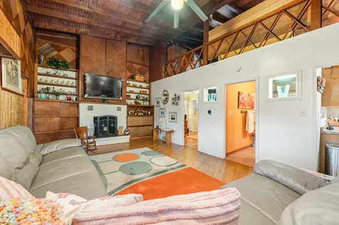 409 W Lakeview Drive Nineveh IN 46164