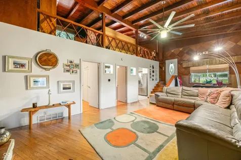 409 W Lakeview Drive Nineveh IN 46164