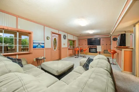 409 W Lakeview Drive Nineveh IN 46164