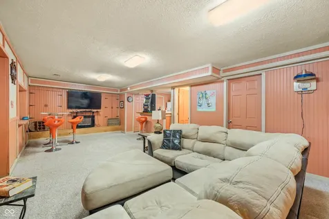 409 W Lakeview Drive Nineveh IN 46164
