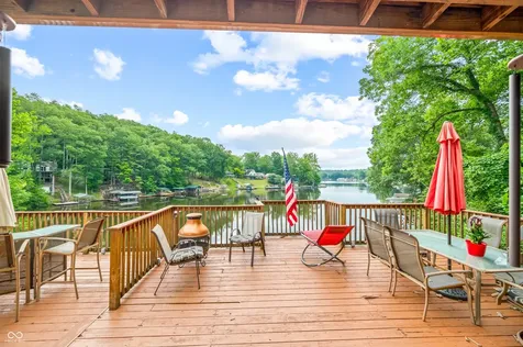 409 W Lakeview Drive Nineveh IN 46164