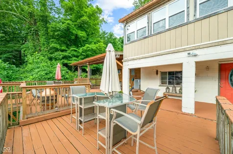 409 W Lakeview Drive Nineveh IN 46164