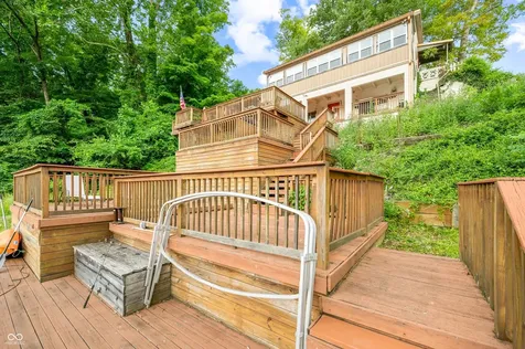 409 W Lakeview Drive Nineveh IN 46164