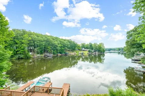 409 W Lakeview Drive Nineveh IN 46164