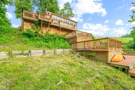 409 W Lakeview Drive Nineveh IN 46164