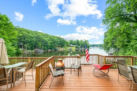 409 W Lakeview Drive Nineveh IN 46164