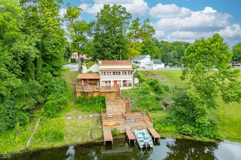 409 W Lakeview Drive Nineveh IN 46164
