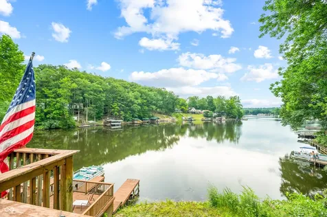 409 W Lakeview Drive Nineveh IN 46164
