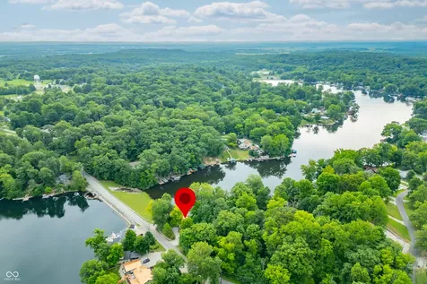 409 W Lakeview Drive Nineveh IN 46164