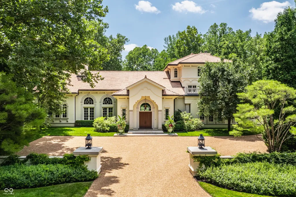 841 Alverna Drive Indianapolis IN 46260