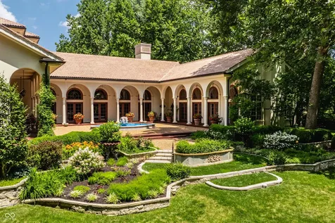 841 Alverna Drive Indianapolis IN 46260