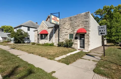 4022 E Michigan Street Indianapolis IN 46201