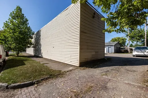 4022 E Michigan Street Indianapolis IN 46201