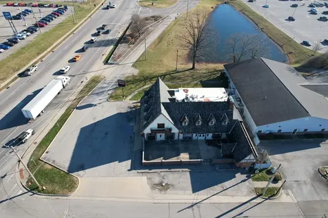 1415 E Michigan Road Shelbyville IN 46176