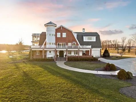 9825 Windy Hills Drive Zionsville IN 46077