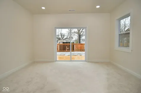 547 Udell Street Indianapolis IN 46208