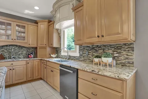 12542 Scottish Bend Carmel IN 46033