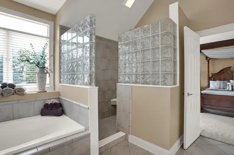12542 Scottish Bend Carmel IN 46033