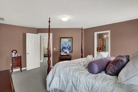 12542 Scottish Bend Carmel IN 46033