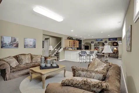 12542 Scottish Bend Carmel IN 46033