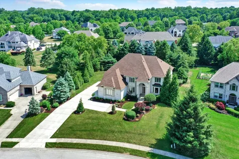 12542 Scottish Bend Carmel IN 46033
