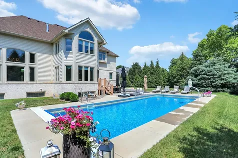 12542 Scottish Bend Carmel IN 46033