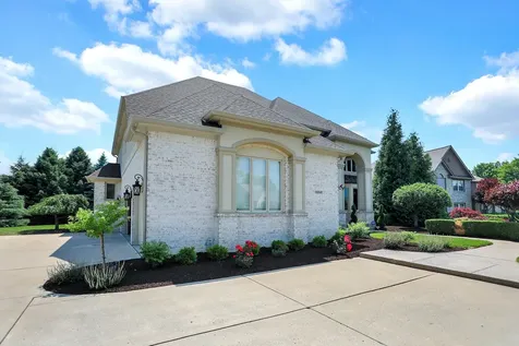 12542 Scottish Bend Carmel IN 46033