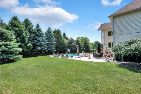 12542 Scottish Bend Carmel IN 46033