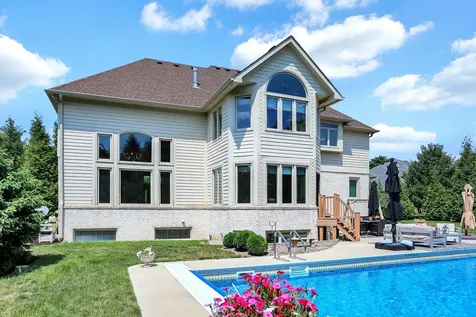 12542 Scottish Bend Carmel IN 46033