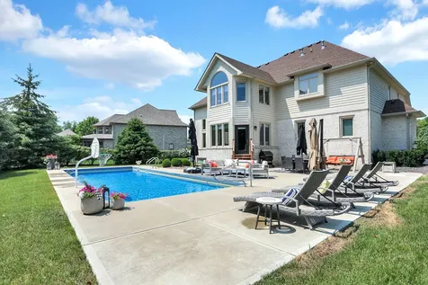 12542 Scottish Bend Carmel IN 46033