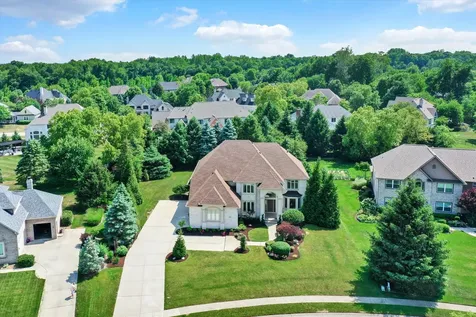 12542 Scottish Bend Carmel IN 46033