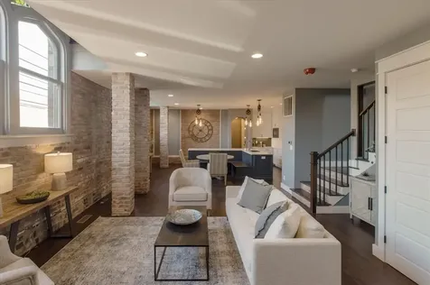 749 N Park Avenue Indianapolis IN 46202