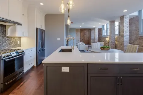 749 N Park Avenue Indianapolis IN 46202